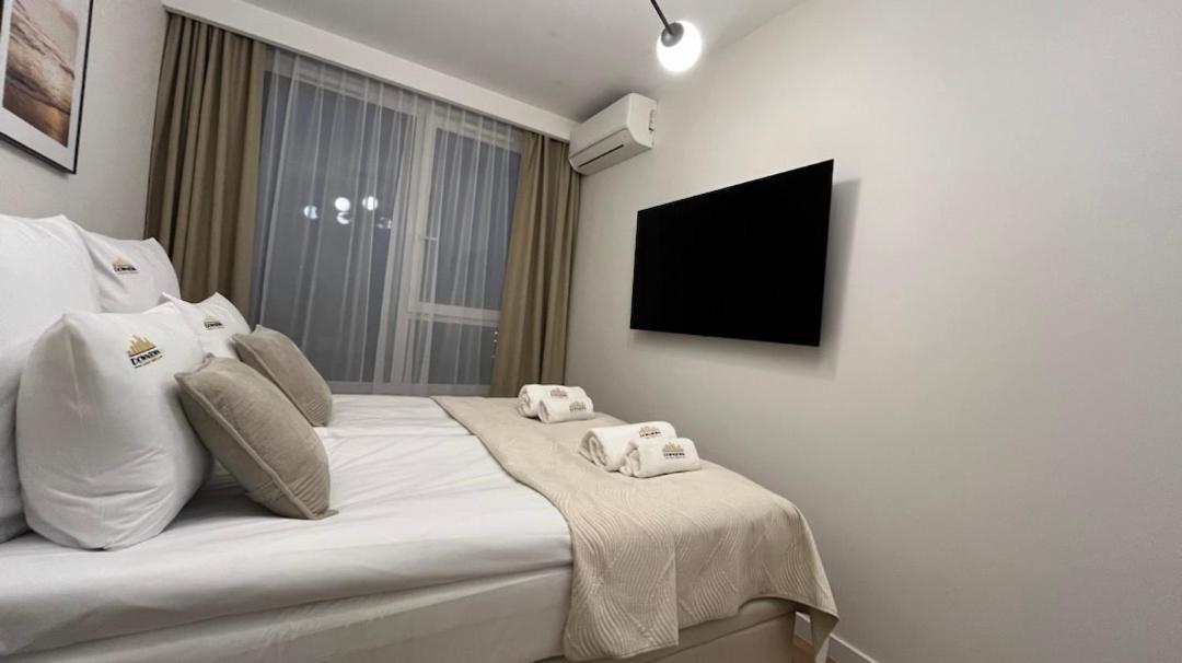 Chlebova - Riverside View Terrace, Free Parking, Gym & Kidsplay By Downtown Apartments Gdansk Exterior foto